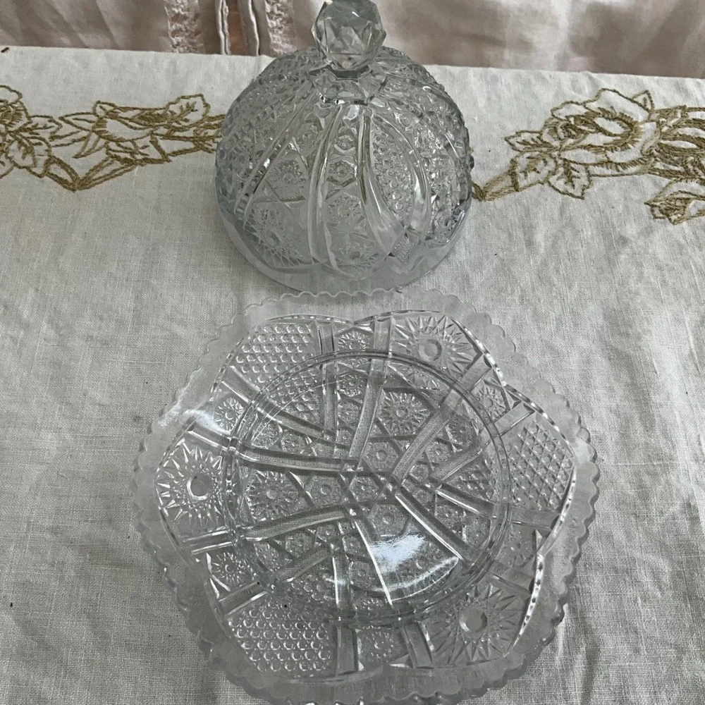 Vintage EAPG‎ Pressed Imperial Glass Butter Dish Scalloped Cosmos  Maganese